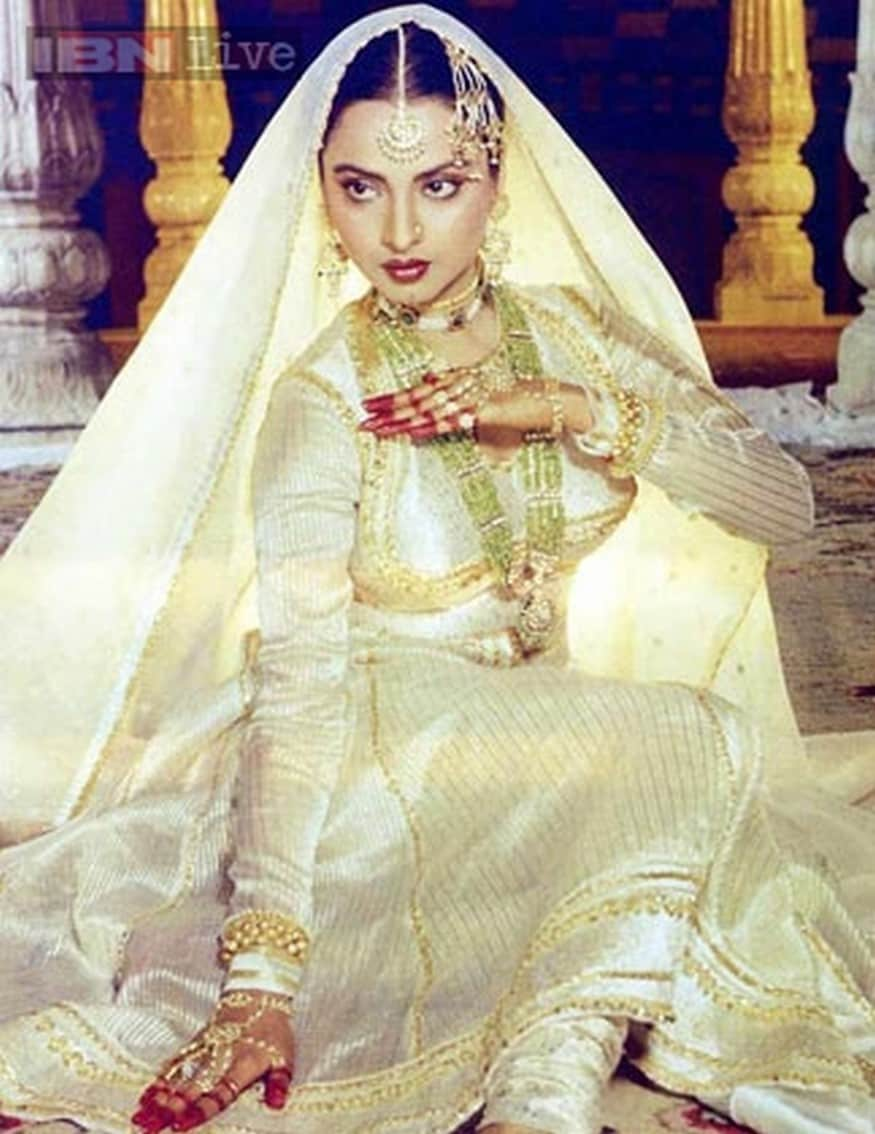 Rekha Turns 65: A Look at Things That Changed Her Life Forever - News18