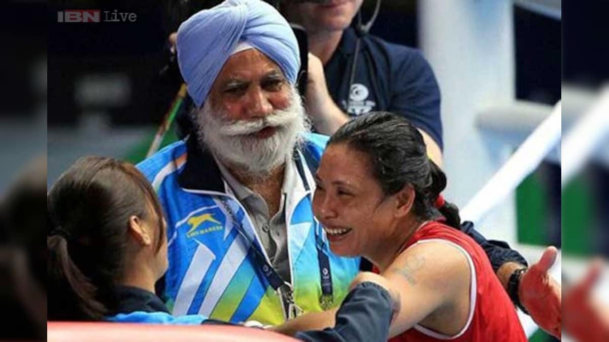 olympic-gold-quest-gives-10-lakh-to-aggrieved-sarita-devi