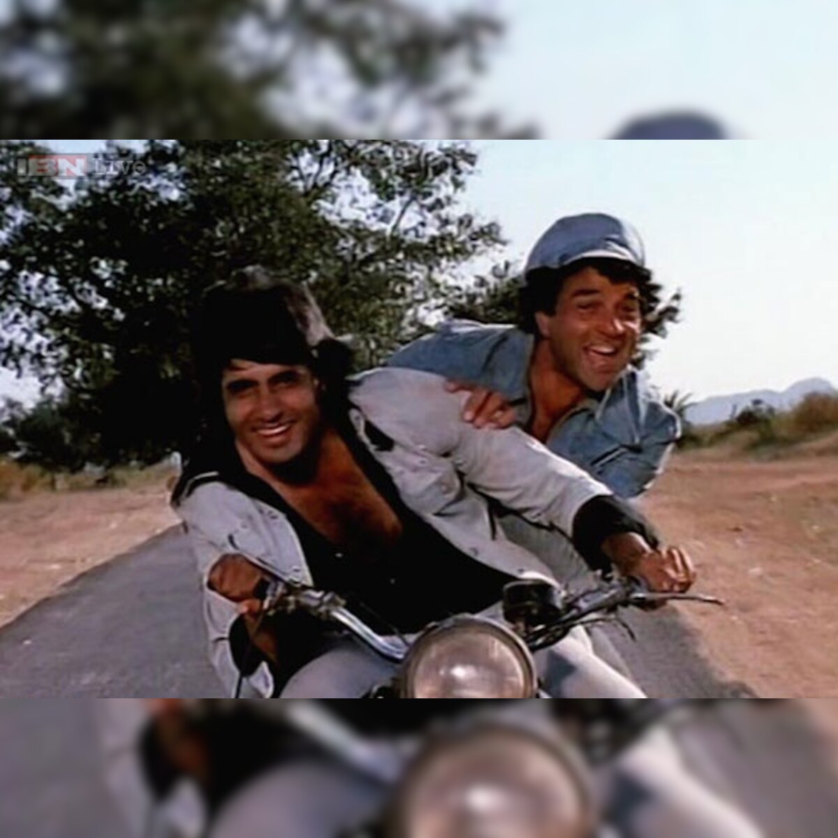 13 dialogues from 'Sholay' translated to Sanskrit. You'll never see the movie the same way again 13 dialogues from 'Sholay' translated to Sanskrit. You'll never see the movie the same way again