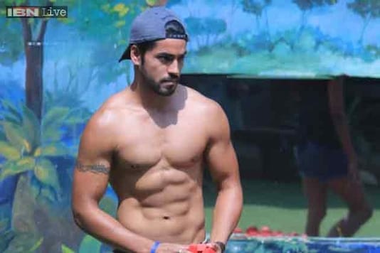 Bigg Boss 8: 10 factors that give Gautam Gulati an edge over others, can help him win the show
