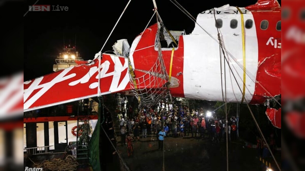 AirAsia crash Divers retrieve more bodies, raising total to 100