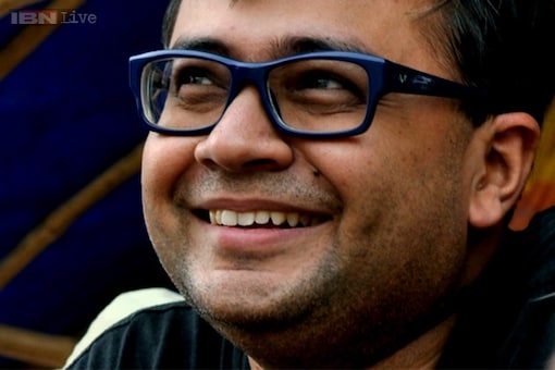 Bengali director Bauddhayan Mukherji wins the Aravindan Puraskaram for his film 'Teenkahon'