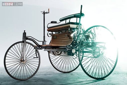 Vintage cars, motorbikes head out for the 21 Gun Salute International Vintage Car Rally in Delhi, Gurgaon on February 21-22