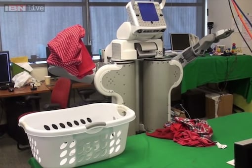 Indian-origin scientist develops robot that can do laundry