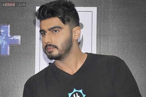 Look of the day: Arjun Kapoor follows in the footsteps of Shahid Kapoor,  gets a mohawk