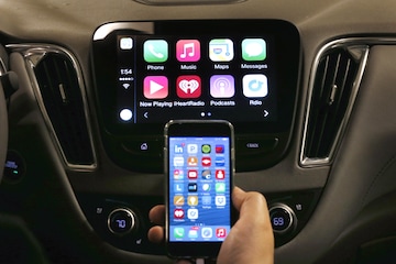 Which 2017 Cars Have Apple CarPlay?