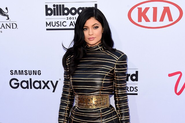 Kylie Jenner offered $10 million to star in sex tape with ...