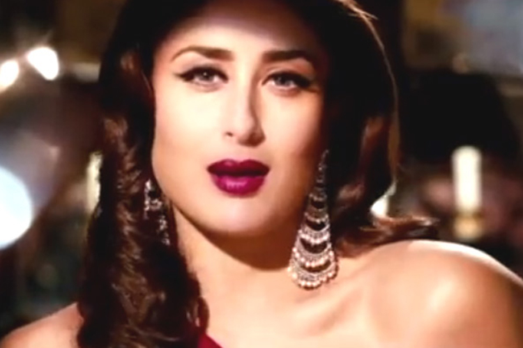 750px x 500px - Kareena Kapoor completes 15 years: 15 roles that prove she will continue to  rule Bollywood, rest don't matter - News18