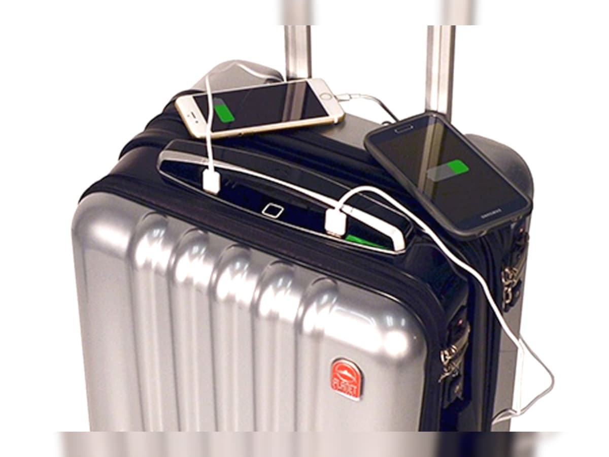 Повер банки в самолете. Чемодан с зарядкой. Чемодан с USB. Чемодан с отсеком для ноутбука. Умный чемодан.