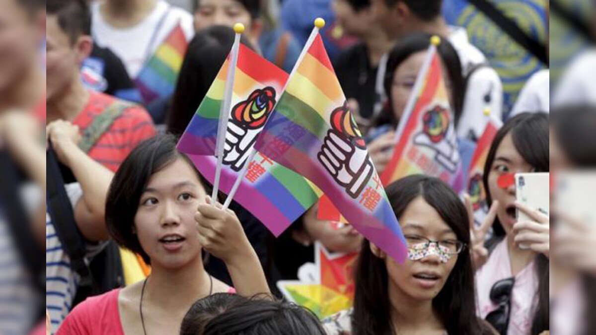 In Wake Of Us Ruling Taiwanese Rally For Gay Marriage