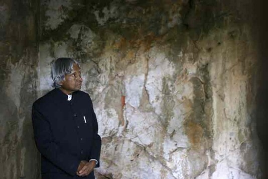 Abdul Kalam showed no signs of life when brought to hospital: Doctor Abdul Kalam showed no signs of life when brought to hospital: Doctor