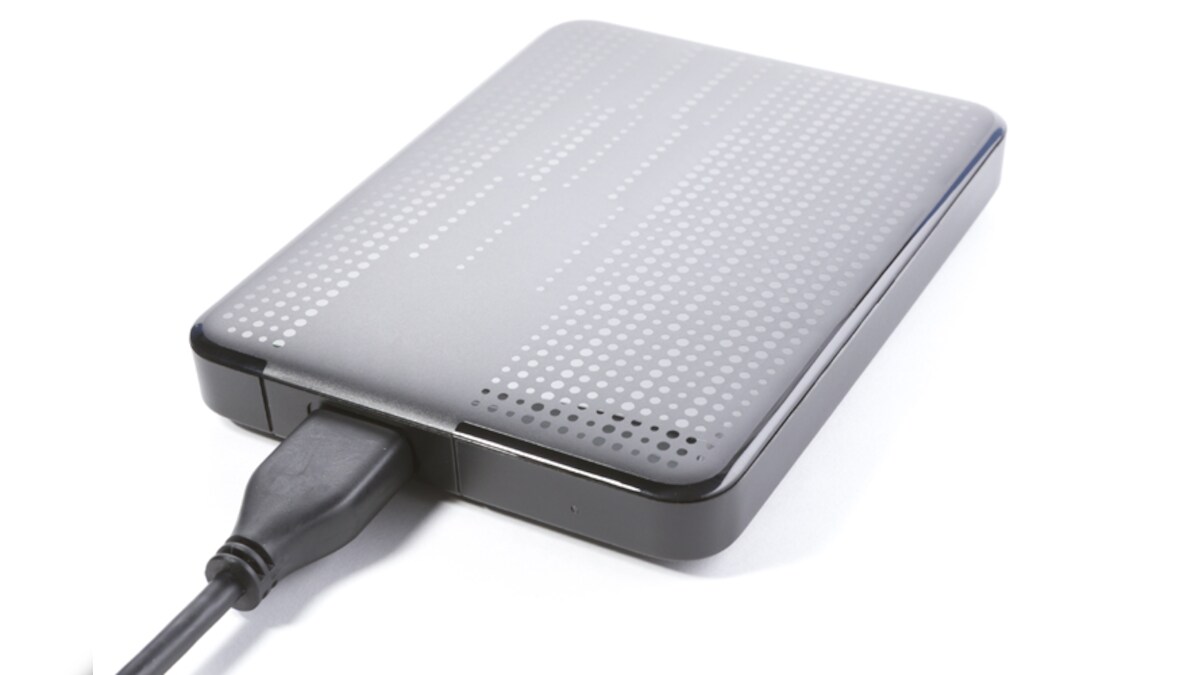 Samsung unveils world's largest hard drive with 16 TB capacity News18