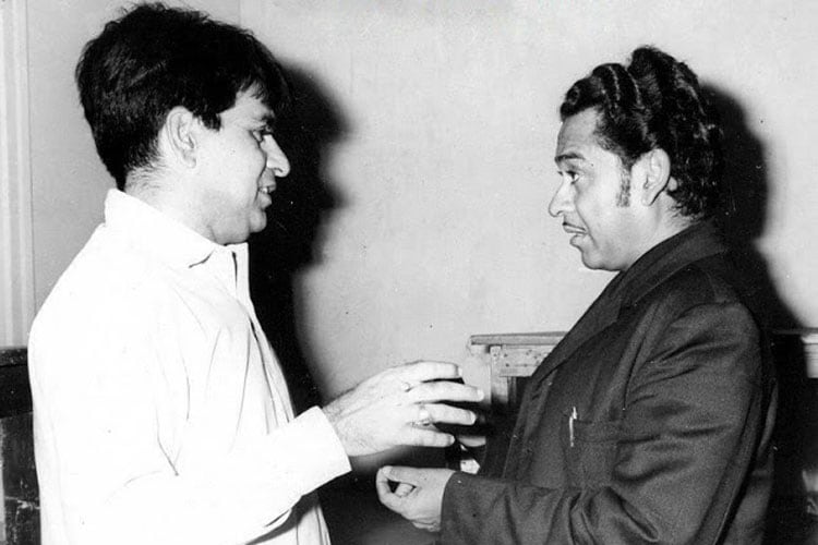 86th-birth-anniversary-of-kishore-kumar-life-story-of-the-yodel-king