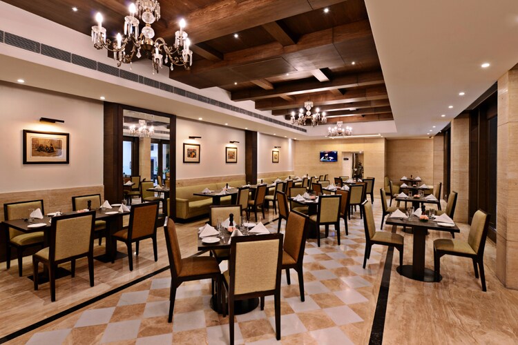 Leisure Inn Grand Chanakya offers an interesting blend of elegance ...