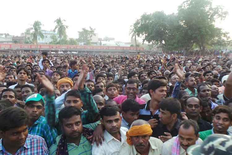 In pics: Nitish Kumar's rallies in Bihar turn out to be crowd-pullers ...