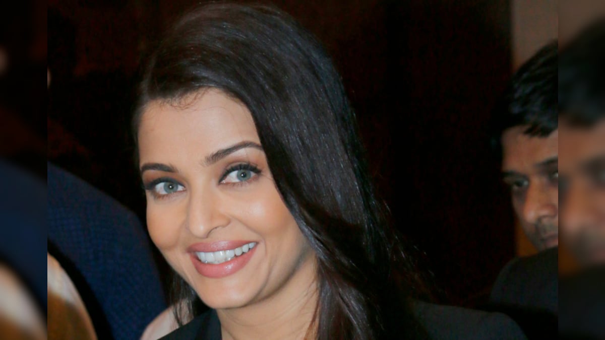 Aishwarya Rai Bachchan In House Of CB And Tom Ford At Longines
