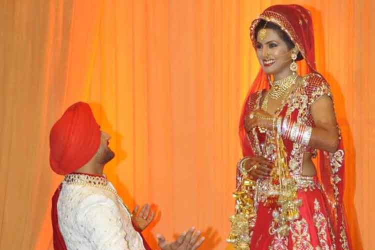 The newly wedded couple Indian cricketer Harbhajan Singh got on his... News  Photo - Getty Images