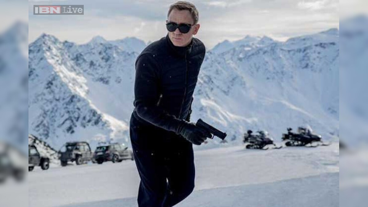 Review: 'Spectre' is strictly escapist fun