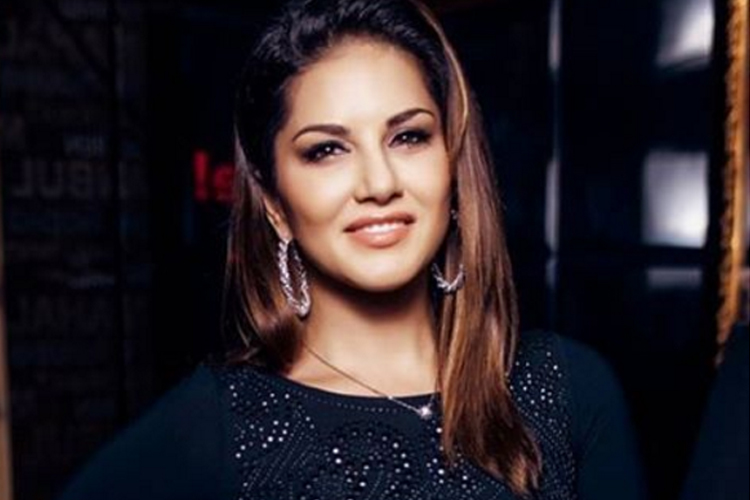 750px x 500px - Boys weren't interested in me till I was 18: Sunny Leone - News18