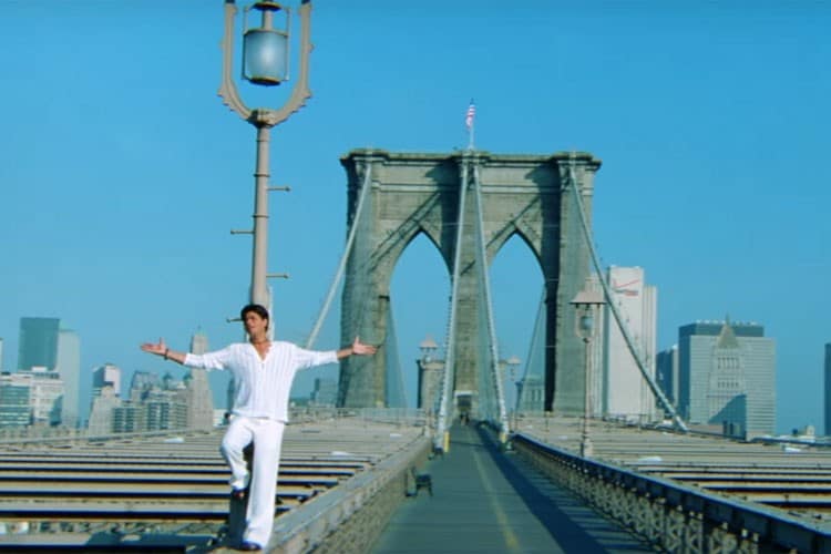 Kal Ho Na Ho Brooklyn Bridge Scene 12 years of 'Kal Ho Naa Ho': Lesser known facts about Shah Rukh Khan's