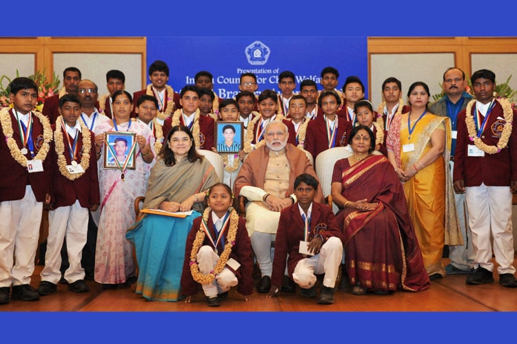 Narendra Modi Presents Bravery Awards To 25 Children