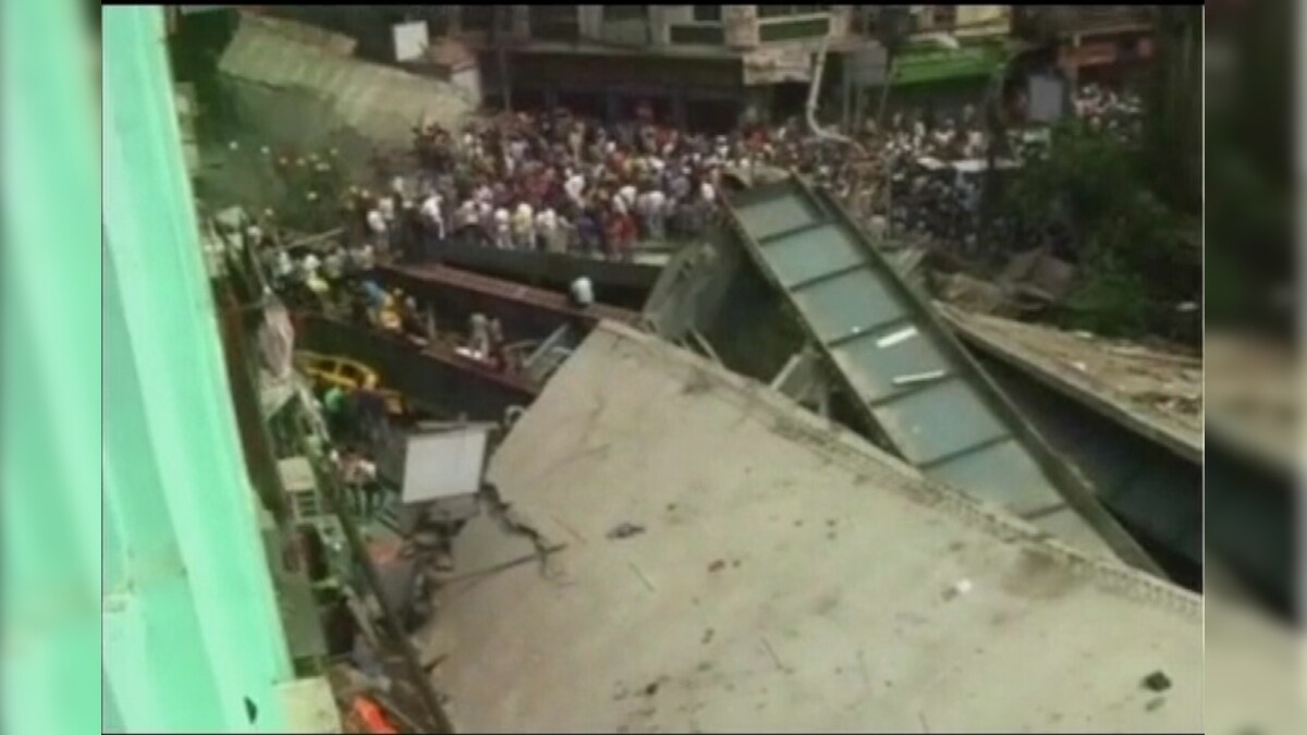 Caught on camera: How the Kolkata flyover collapsed