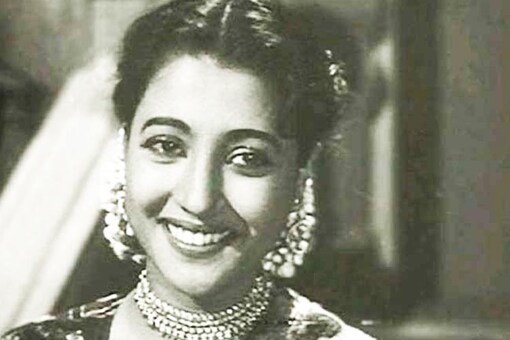 Book Review: Suchitra Sen:The Legend and the Enigma