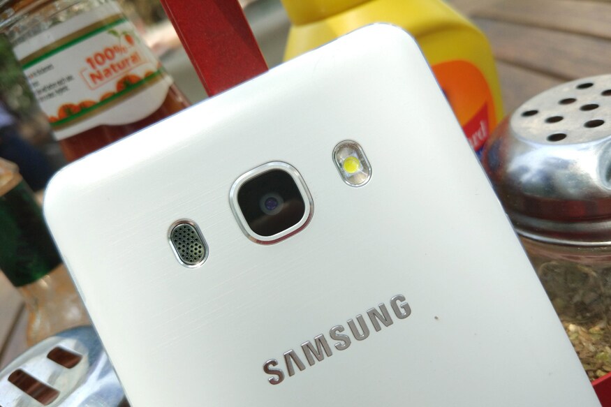 1-samsung-j5-090516