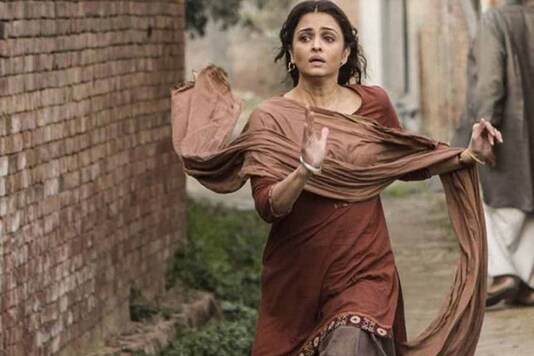 A still from Sarbjit. A still from Sarbjit.
