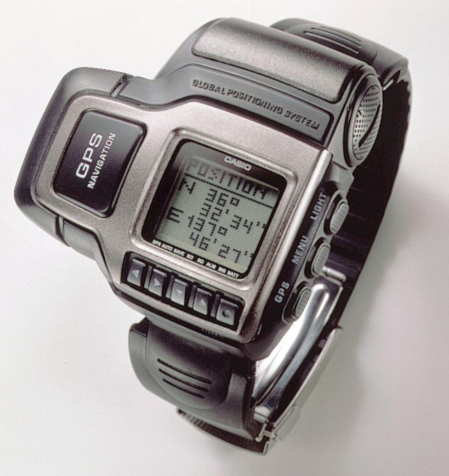 Digital watch best sale with gps