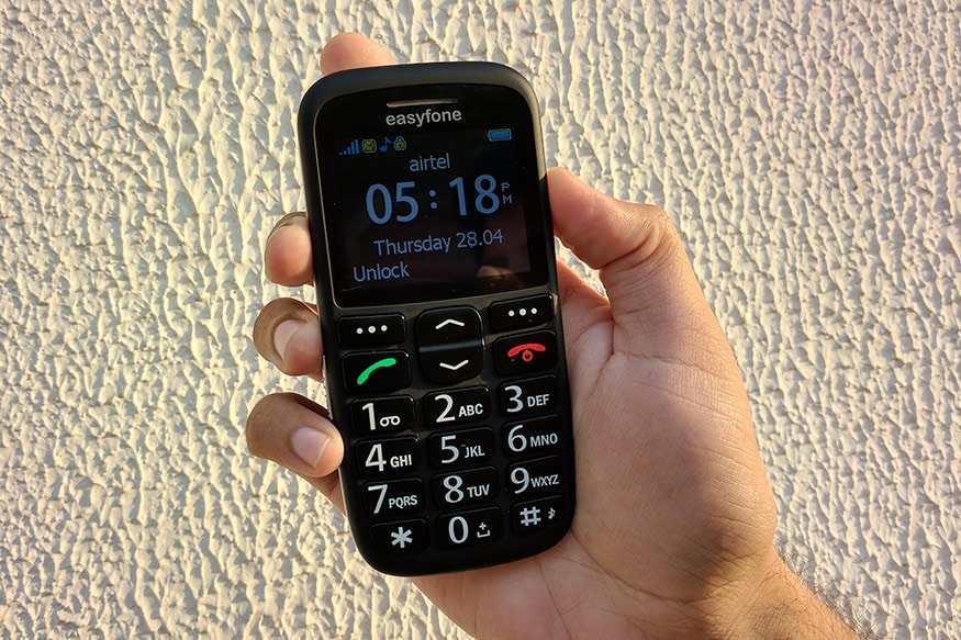 SeniorWorld Easyfone Review: A Mix of the Easy and the Not-so-Easy