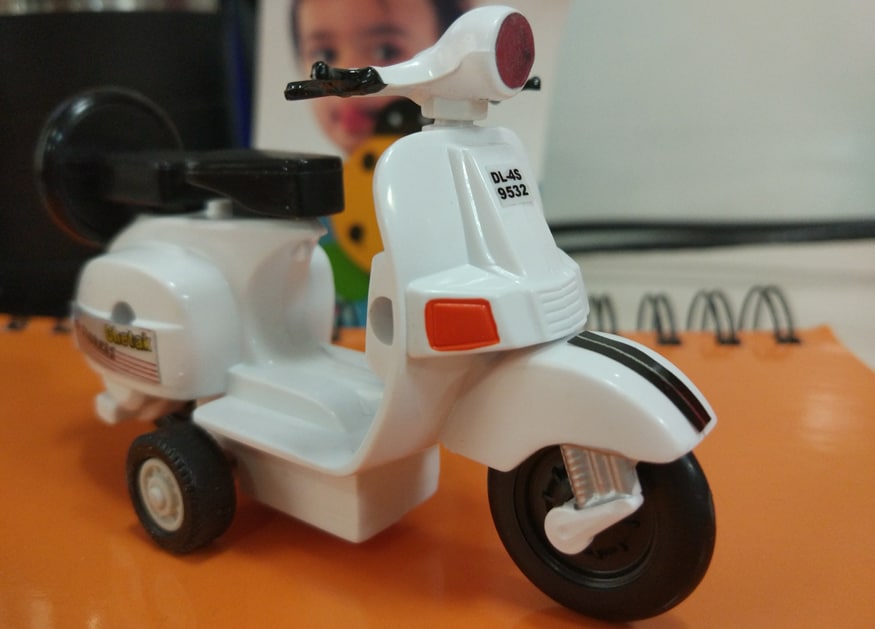 1-mi-5-camera
