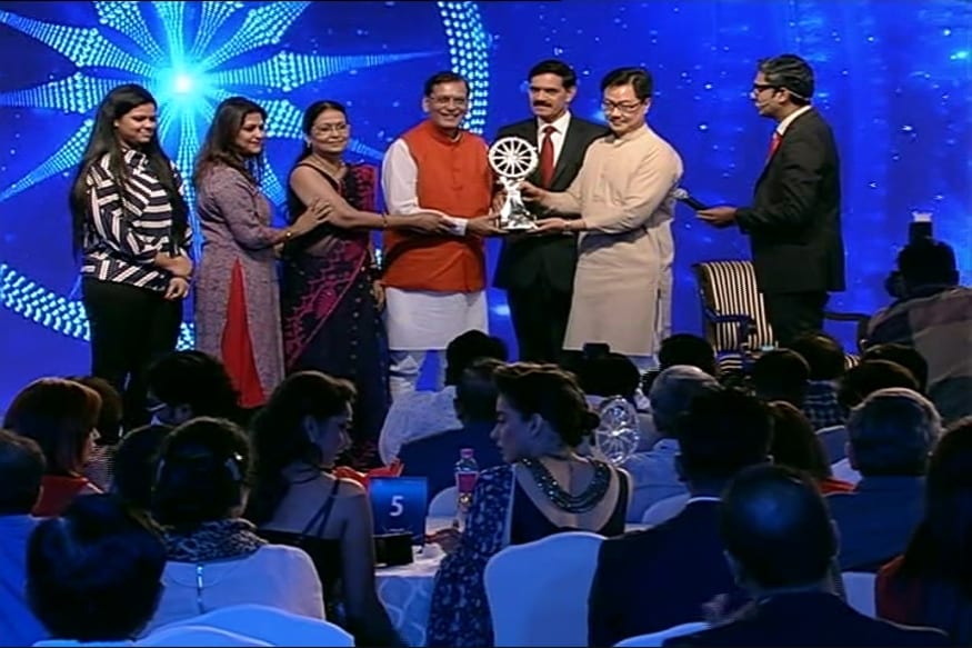 Watch: Highlights of Indian of The Year Awards Ceremony - News18