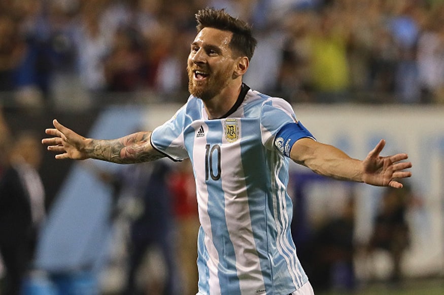 messi with argentina jersey