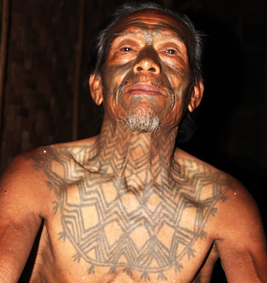 The last of the tattooed headhunters of the Konyak community in Nagaland |  Art-and-culture News - The Indian Express