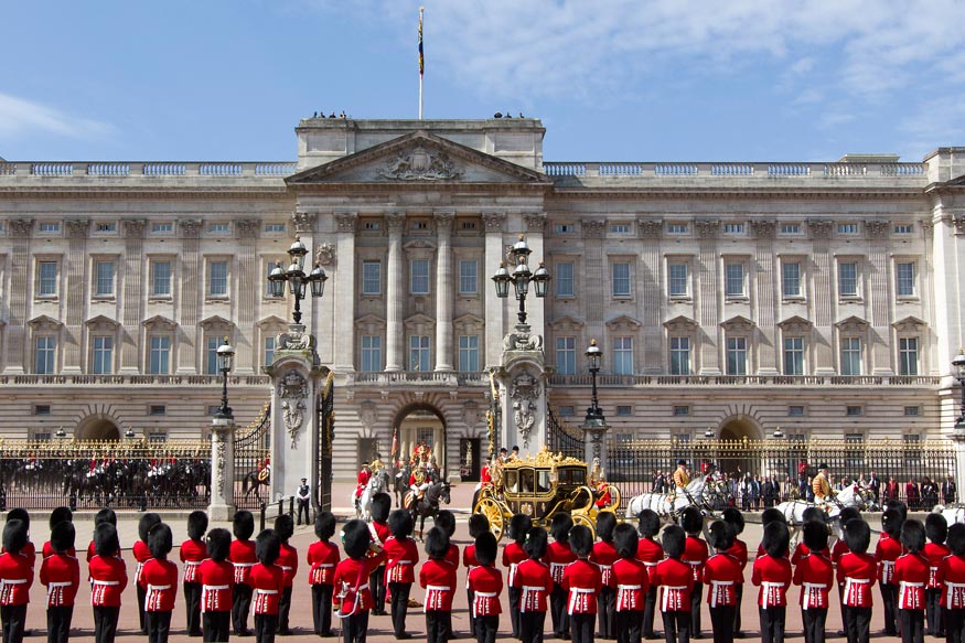 Buckingham Palace to Open its Gates to the Public Starting This Weekend