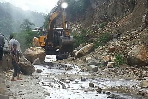 Bulldozers remove the debris from the road. (Representative image)