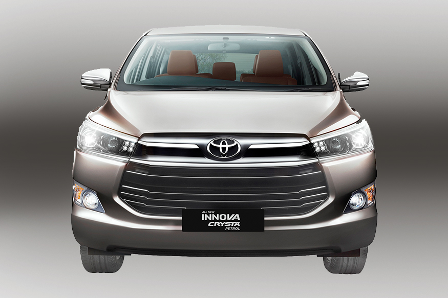 innova car silver