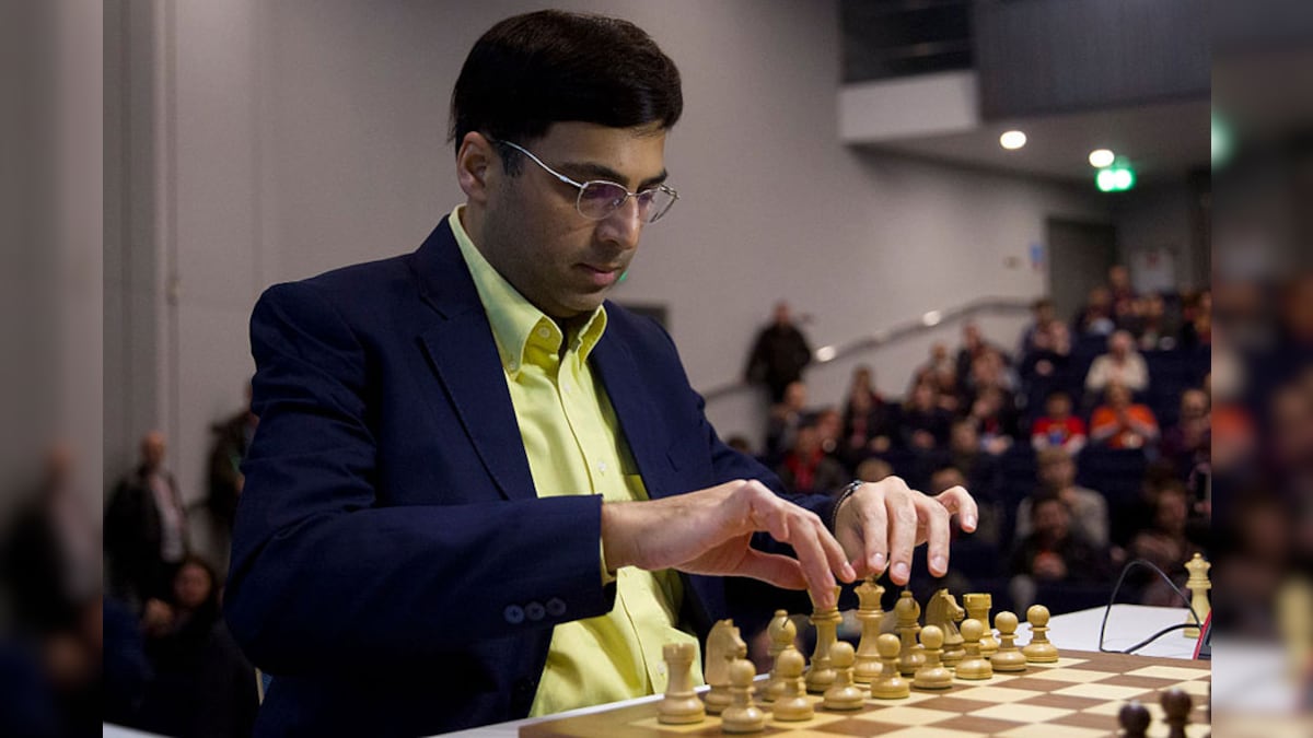 Tata Steel Chess: Magnus Carlsen beats Viswanathan Anand to take sole lead