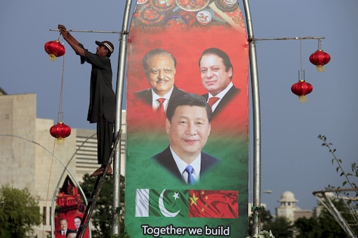 Representative Image: Banner showing Pakistan's President Mamnoon Hussain (L), China's President Xi Jinping (C) and Pakistan's Prime Minister Nawaz Sharif (Reuters) 