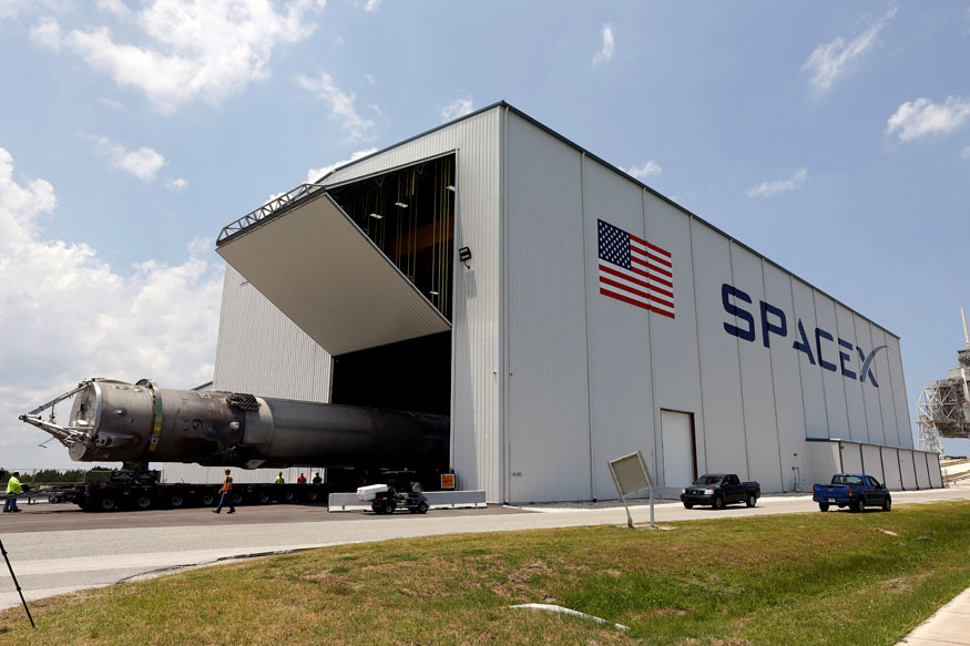 Spacex Building Rockets SpaceX to Build New Rocket in Port of Los Angeles - News18