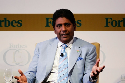 Vijay Amritraj.  (Photo Credit: Reuters) 