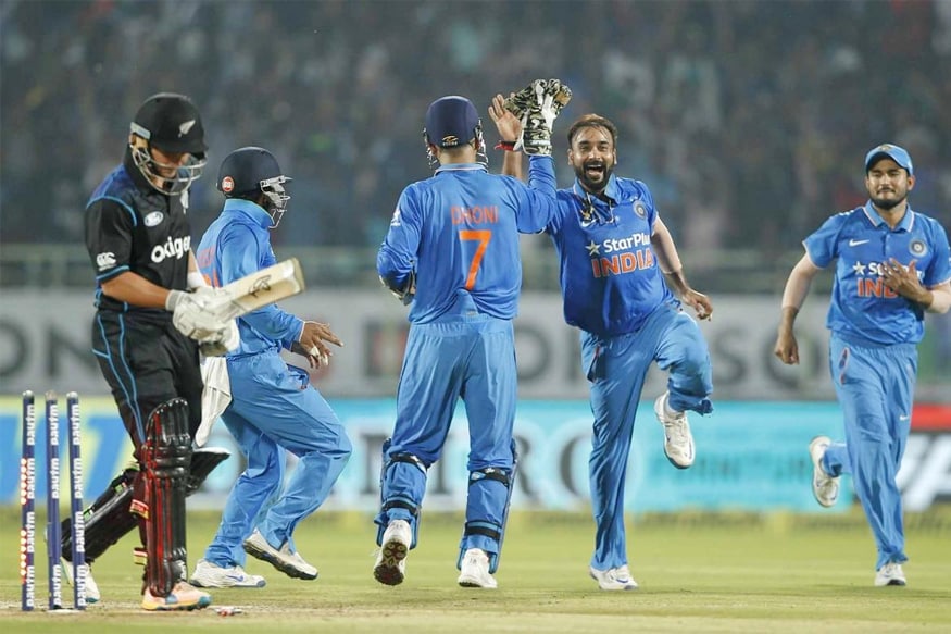 India vs New Zealand: Amit Mishra Takes Five Wickets To Help India Clinch Series at Vizag