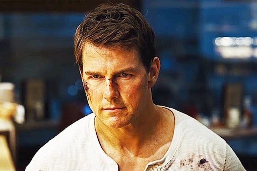 Tom Cruise too Old for Action, Says Jack Reacher Novelist Lee Child