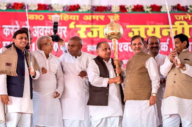 Uttar Pradesh Chief Minister Akhilesh Yadav, Samajwadi Party state President Shivpal Yadav along with other leaders during 25th Anniversary celebrations of the party in Lucknow.