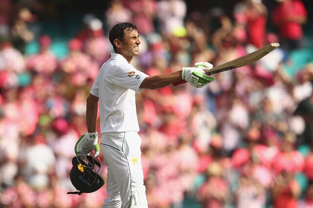 Younis Khan celebrates after reaching his century. (Photo credit: Getty Images)