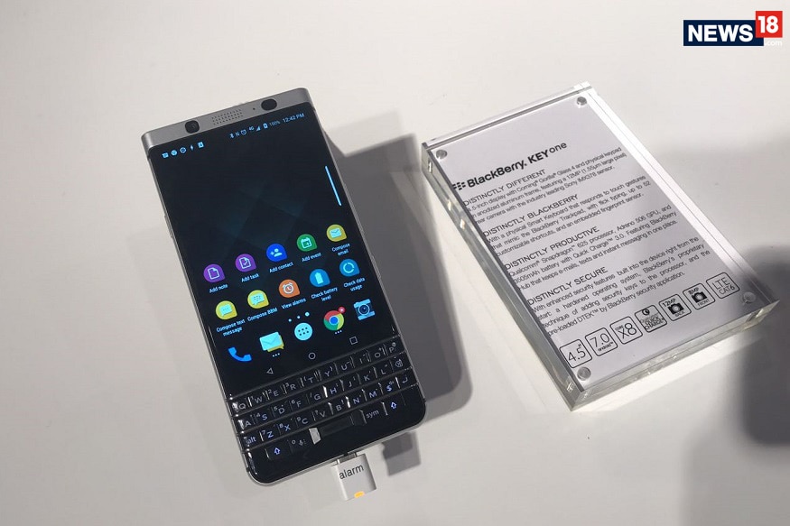 Herformuleren vork Uitstroom Blackberry Keyone First Look Video: The Perfect QWERTY Android Smartphone?