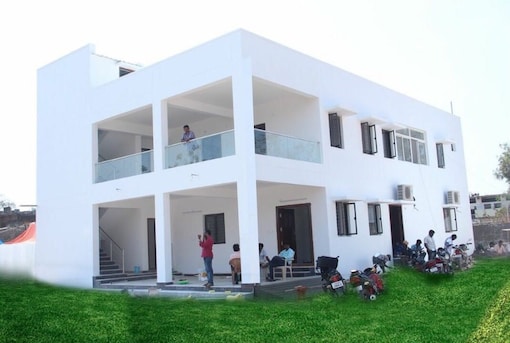 The newly built office cum housing for Telangana MLAs (News18.com)