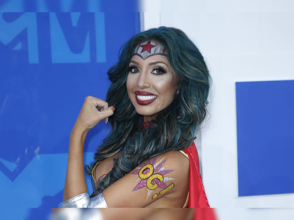 Farrah Abraham Suffers Wardrobe Malfunction