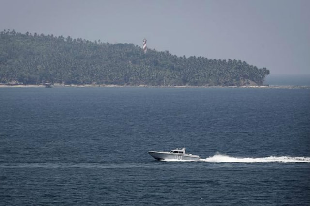 For representation: An Indian Navy boat patrols in the waters of the Andaman Sea near Port Blair. (Image for representation)